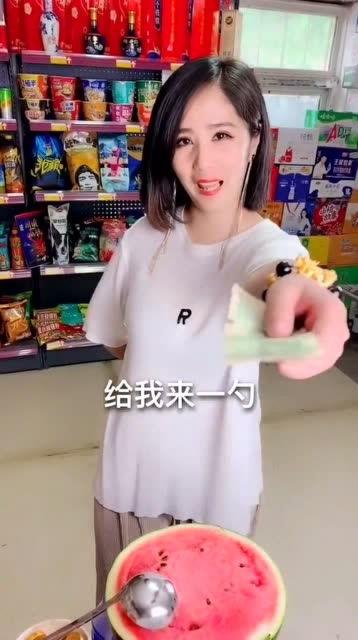 吃瓜美女,揭秘吃瓜美生的魅力人生