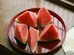 河北邯郸鸡泽吃瓜事件,一场引发热议的网络狂欢