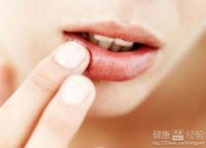 吃瓜嘴角开裂,揭秘过度吃瓜的危害